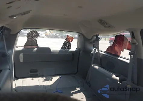 2007 Dodge Grand Caravan Sxt z USA, uszkodzony, nr VIN 2D8GP44L77R322187